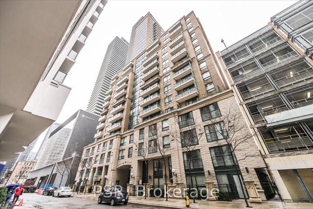 423 - 35 Hayden St, Condo with 1 bedrooms, 1 bathrooms and 0 parking in Toronto ON | Image 21