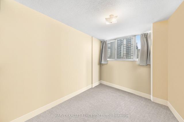 612 - 11 Wincott Dr, Condo with 3 bedrooms, 2 bathrooms and 2 parking in Toronto ON | Image 15