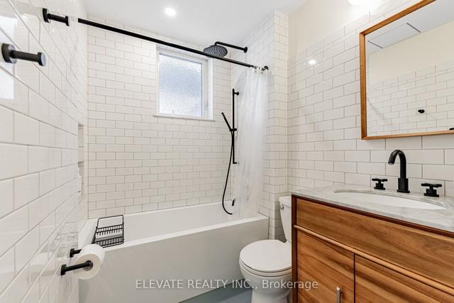 636 Gladstone Ave, House semidetached with 4 bedrooms, 3 bathrooms and 2 parking in Toronto ON | Image 21