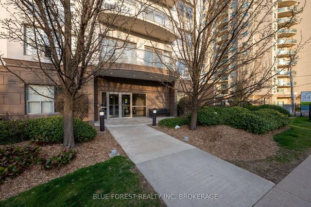 903 - 544 Talbot St, Condo with 3 bedrooms, 2 bathrooms and 1 parking in London ON | Image 12