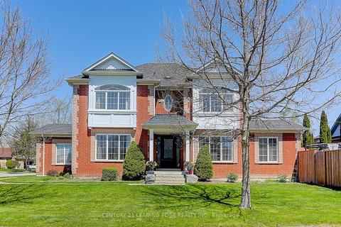 9 Arnold Cres, Whitby, ON, L1M1J1 | Card Image
