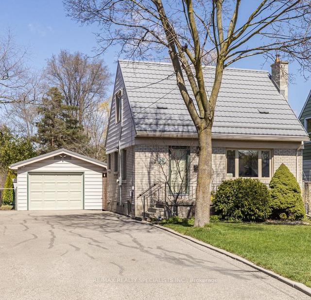 40 River Rd, House detached with 3 bedrooms, 2 bathrooms and 9 parking in Mississauga ON | Image 1