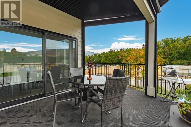 1109 - 4215 Gellatly Road, Condo with 2 bedrooms, 2 bathrooms and 2 parking in West Kelowna BC | Image 6