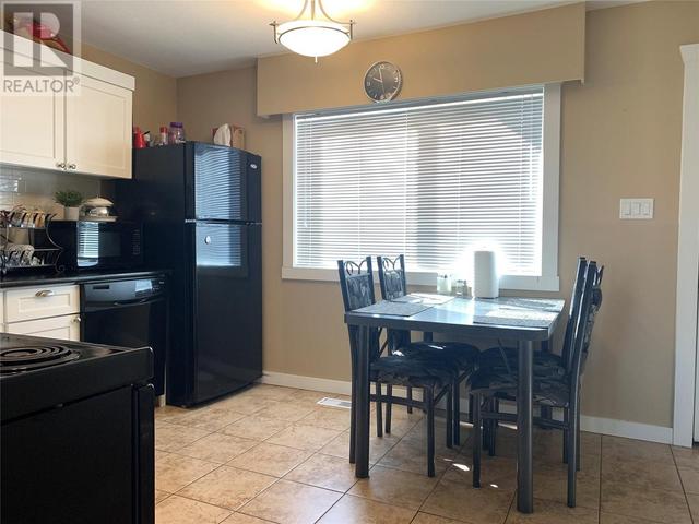 223 - 1716 Willowbrook Crescent, House attached with 2 bedrooms, 1 bathrooms and null parking in Dawson Creek BC | Image 4