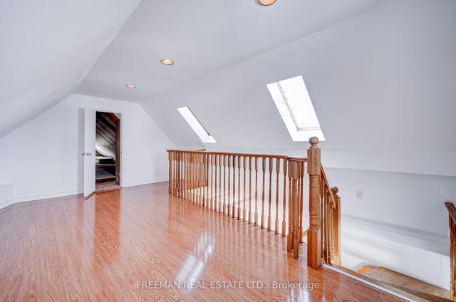 64 Yarmouth Rd, House detached with 6 bedrooms, 3 bathrooms and 2 parking in Toronto ON | Image 19