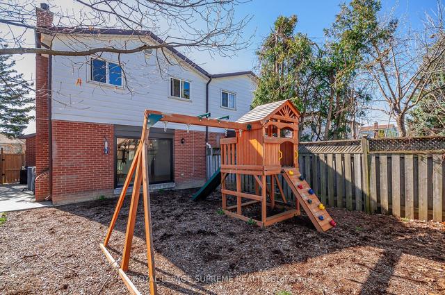 64 Radford Dr, House semidetached with 4 bedrooms, 2 bathrooms and 1 parking in Brampton ON | Image 22