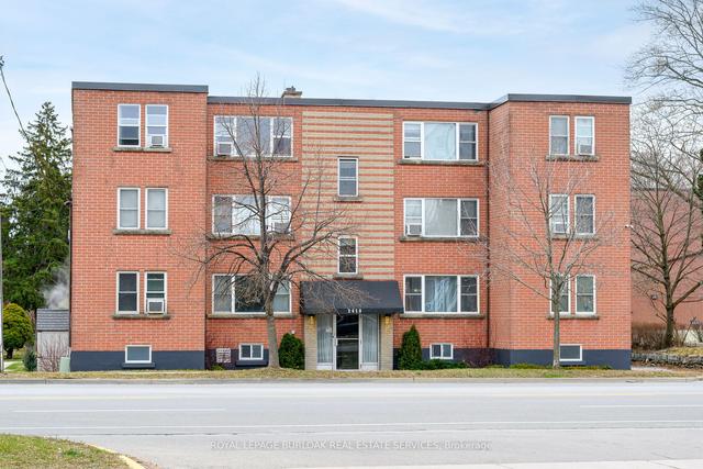 12 - 2418 New St, Condo with 2 bedrooms, 1 bathrooms and 1 parking in Burlington ON | Image 1