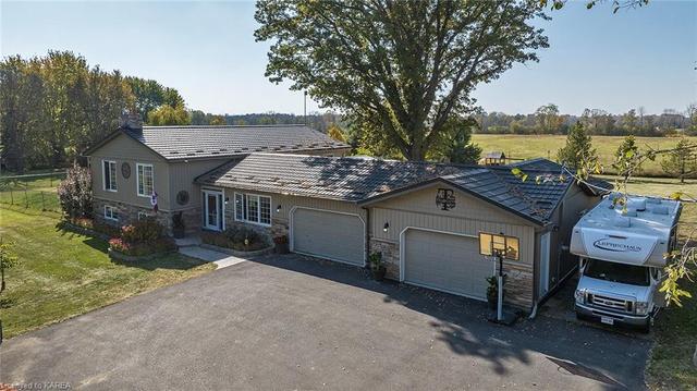 4841 Wolfe Swamp Road, House detached with 4 bedrooms, 2 bathrooms and 10 parking in South Frontenac ON | Image 12