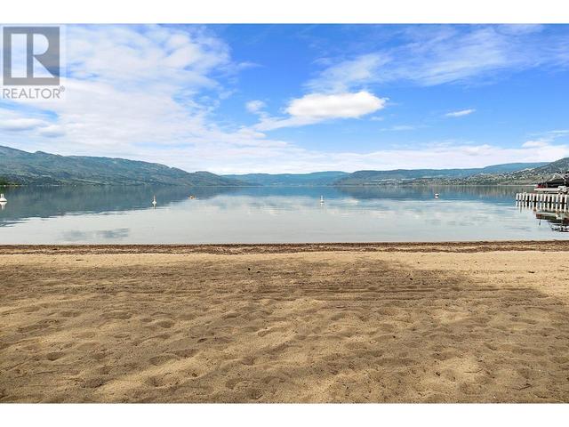 402 - 4004 Bluebird Road, House attached with 2 bedrooms, 2 bathrooms and 1 parking in Kelowna BC | Image 32