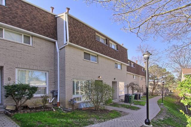 10 - 91 Rameau Dr, Townhouse with 4 bedrooms, 5 bathrooms and 1 parking in Toronto ON | Image 23