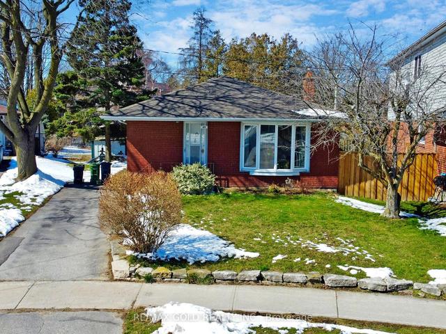 40 Fordover Dr, House detached with 3 bedrooms, 2 bathrooms and 3 parking in Toronto ON | Image 19