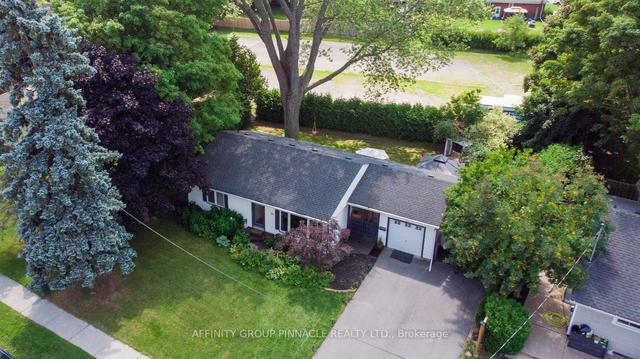 15 Jackman Rd, House detached with 3 bedrooms, 2 bathrooms and 5 parking in Clarington ON | Image 33
