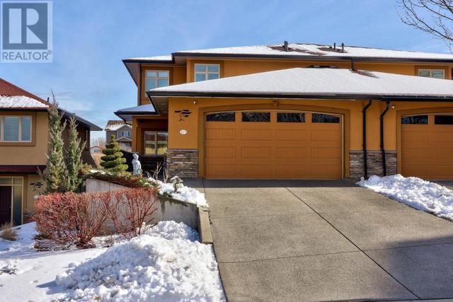819 - 15 Hudsons Bay Trail, House semidetached with 4 bedrooms, 4 bathrooms and null parking in Kamloops BC | Image 1