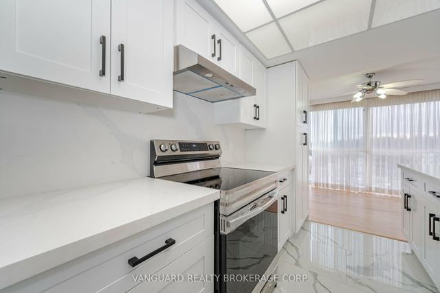 405 - 100 Arbors Lane, Condo with 2 bedrooms, 2 bathrooms and 1 parking in Vaughan ON | Image 6