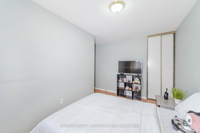 45 - 45 Ellis Dr, Townhouse with 3 bedrooms, 2 bathrooms and 2 parking in Brampton ON | Image 22