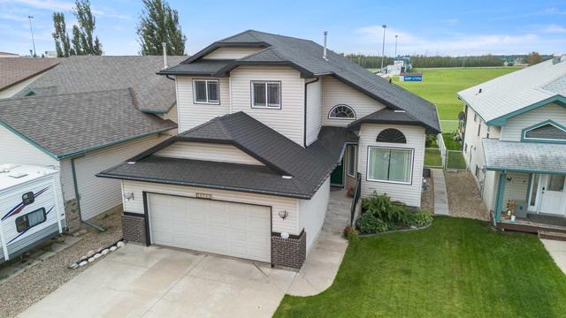 10741 72 Avenue, House detached with 4 bedrooms, 3 bathrooms and 4 parking in Grande Prairie AB | Image 38