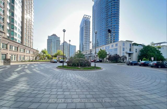 1609 - 11 Lee Centre Dr, Condo with 1 bedrooms, 1 bathrooms and 1 parking in Toronto ON | Image 21