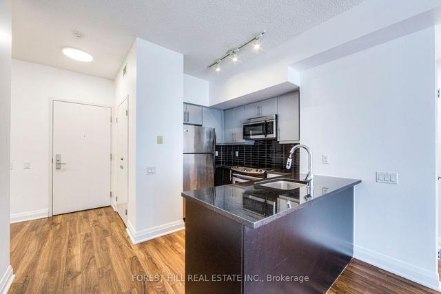 805 - 83 Redpath Ave, Condo with 1 bedrooms, 1 bathrooms and 1 parking in Toronto ON | Image 4