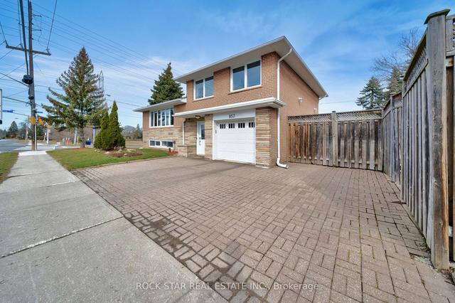 857 Willowdale Ave, House detached with 4 bedrooms, 3 bathrooms and 8 parking in Toronto ON | Image 12