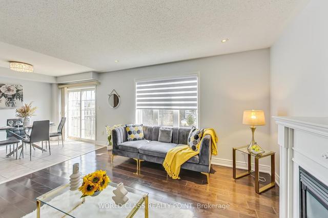 28 Marriner Cres, House detached with 3 bedrooms, 3 bathrooms and 2 parking in Ajax ON | Image 8