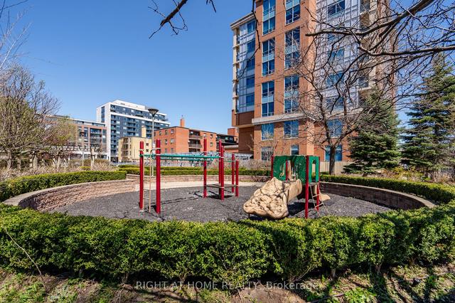 402 - 2772 Keele St, Condo with 2 bedrooms, 2 bathrooms and 2 parking in Toronto ON | Image 20