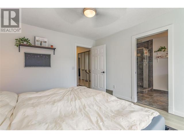 114 - 1050 Springfield Road, House attached with 3 bedrooms, 2 bathrooms and 2 parking in Kelowna BC | Image 26