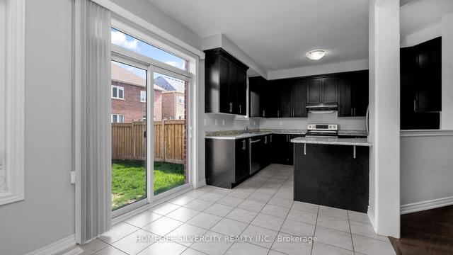 9 Taurus Rd, House semidetached with 3 bedrooms, 3 bathrooms and 2 parking in Brampton ON | Image 4