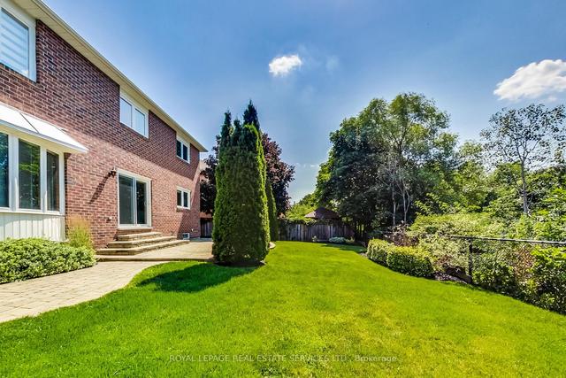1468 Tanner Crt, House detached with 5 bedrooms, 3 bathrooms and 4 parking in Oakville ON | Image 28