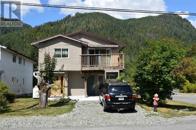 182 Alpine View, House detached with 3 bedrooms, 3 bathrooms and 1 parking in Tahsis BC | Image 1