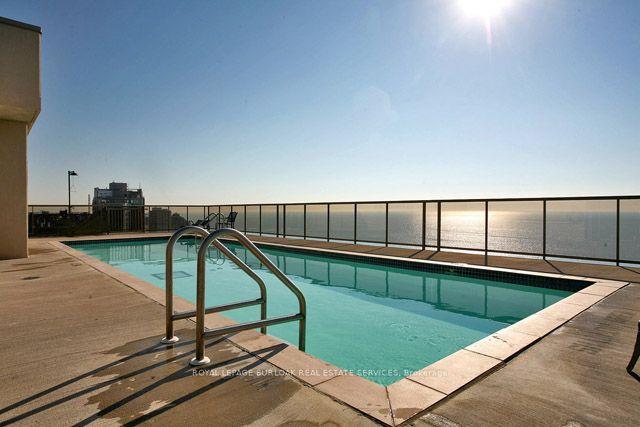 903 - 1477 Lakeshore Rd, Condo with 2 bedrooms, 2 bathrooms and 2 parking in Burlington ON | Image 11