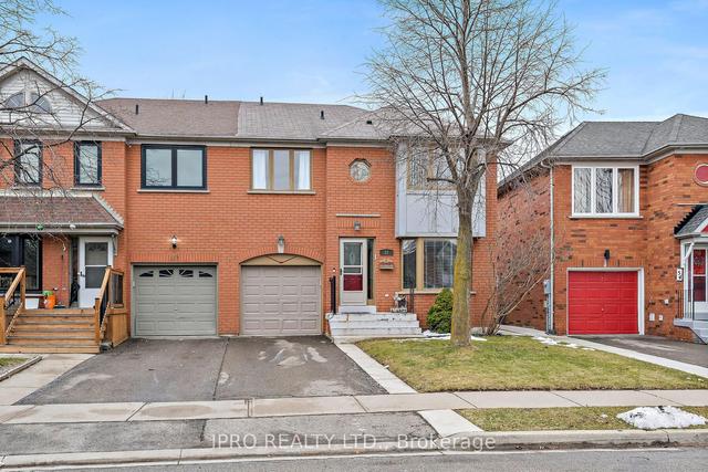 52 Softneedle Ave, House semidetached with 4 bedrooms, 4 bathrooms and 2 parking in Brampton ON | Image 1