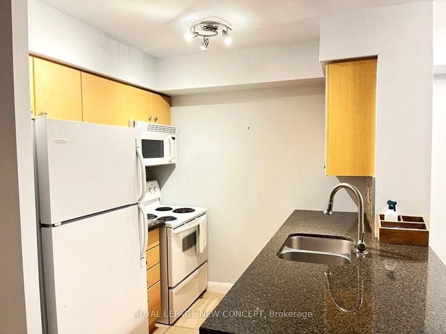 507 - 4978 Yonge St, Condo with 1 bedrooms, 1 bathrooms and 1 parking in Toronto ON | Image 2