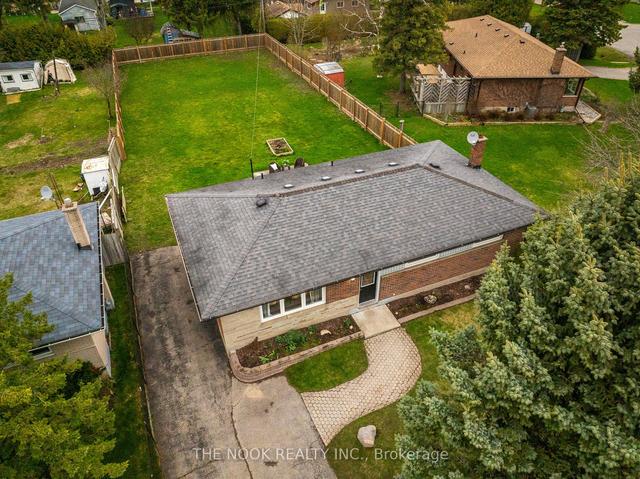 62 Lakeview Rd, House detached with 3 bedrooms, 1 bathrooms and 6 parking in Clarington ON | Image 26