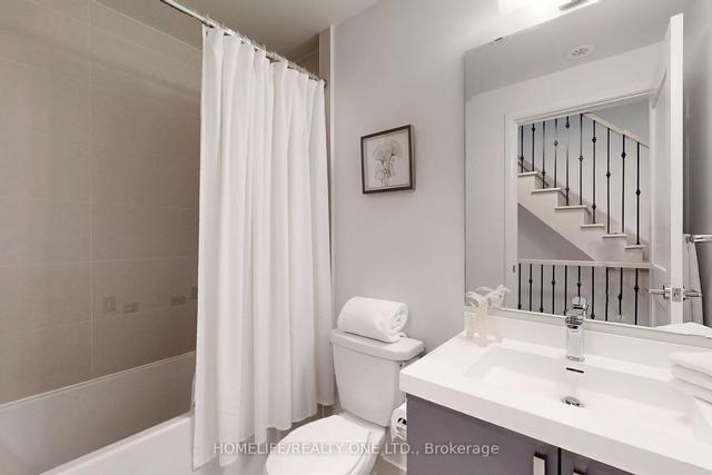th#31 - 1050 Portage Pkwy, Townhouse with 3 bedrooms, 2 bathrooms and 1 parking in Vaughan ON | Image 21