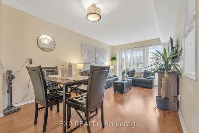 23 - 115 Bristol Rd E, Townhouse with 3 bedrooms, 2 bathrooms and 2 parking in Mississauga ON | Image 2