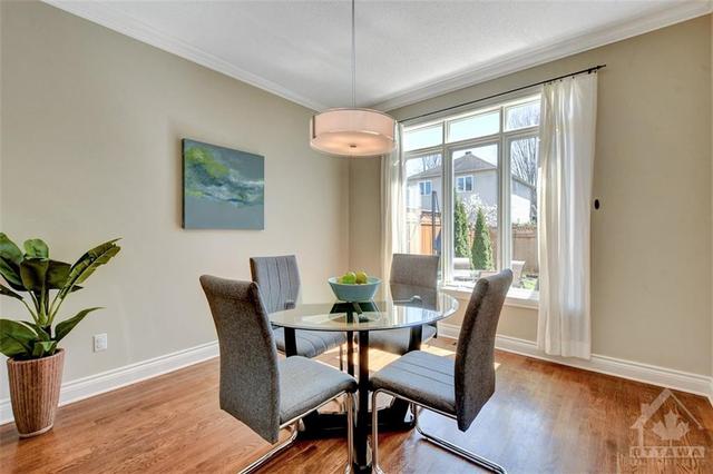 6165 Ravine Way, House detached with 4 bedrooms, 3 bathrooms and 4 parking in Ottawa ON | Image 6
