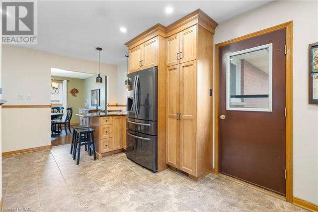 112 Larchwood Circle, House detached with 4 bedrooms, 2 bathrooms and 8 parking in Welland ON | Image 7