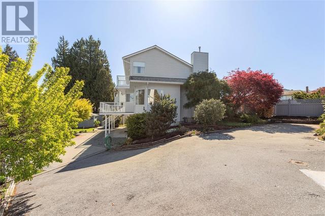 6158 Icarus Dr, House detached with 4 bedrooms, 4 bathrooms and 4 parking in Nanaimo BC | Image 22