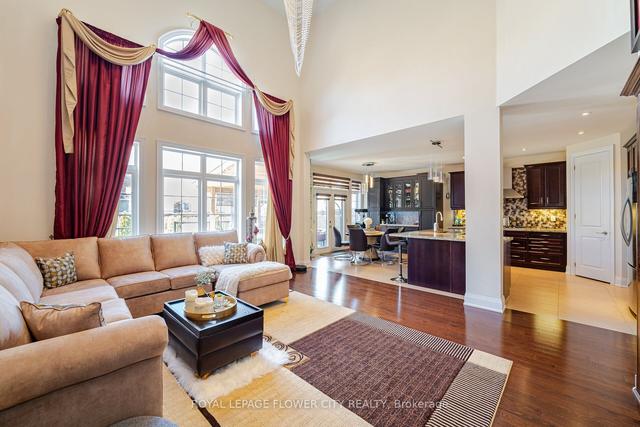 7 Legendary Circ, House detached with 4 bedrooms, 5 bathrooms and 10 parking in Brampton ON | Image 7