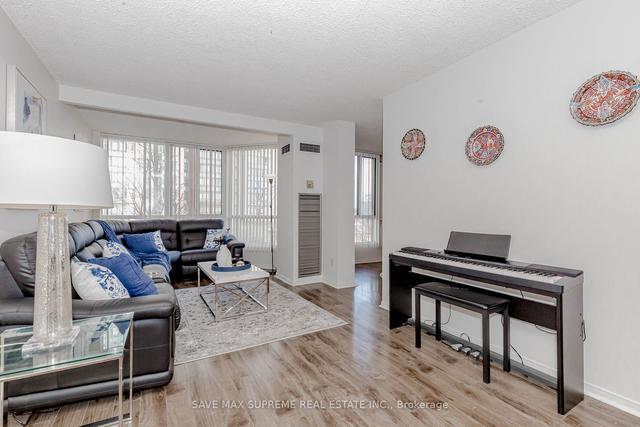211 - 145 Hillcrest Ave, Condo with 2 bedrooms, 2 bathrooms and 1 parking in Mississauga ON | Image 7