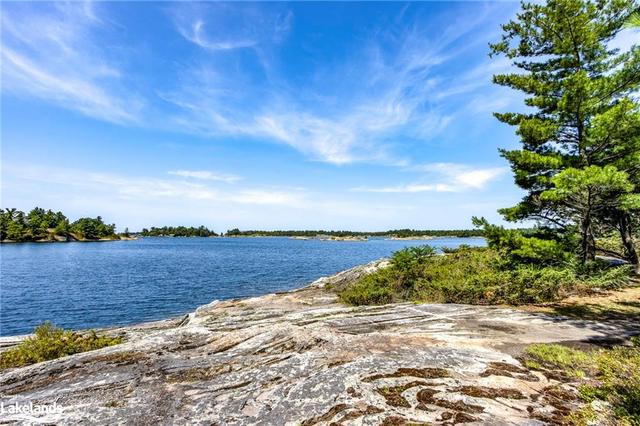 3584 Island 3420, House detached with 3 bedrooms, 1 bathrooms and null parking in Georgian Bay ON | Image 41