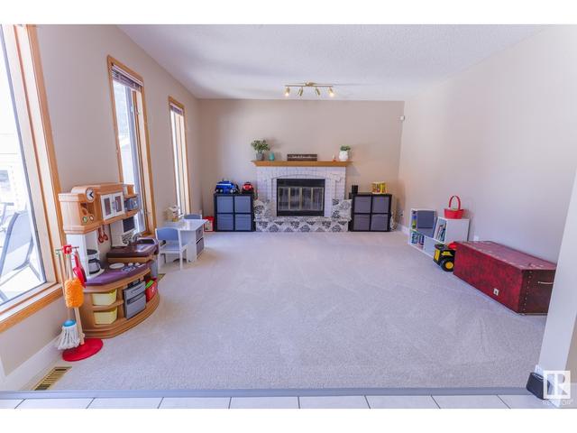 3244 36b Av Nw, House detached with 5 bedrooms, 3 bathrooms and null parking in Edmonton AB | Image 16
