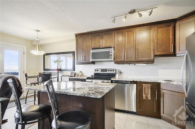 1209 - 158 Mcarthur Avenue, Condo with 2 bedrooms, 1 bathrooms and 1 parking in Ottawa ON | Image 11