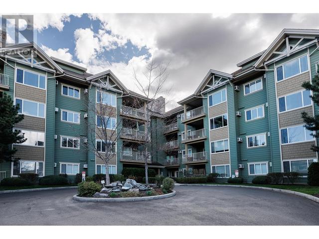 302 - 688 Lequime Road, Condo with 2 bedrooms, 2 bathrooms and null parking in Kelowna BC | Image 1