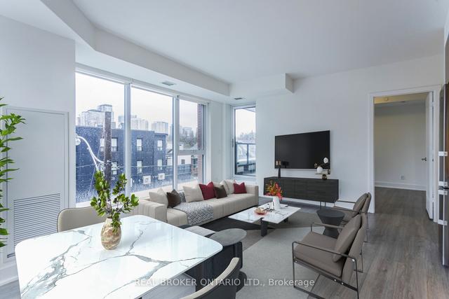 206 - 1 Belsize Dr, Condo with 2 bedrooms, 1 bathrooms and 1 parking in Toronto ON | Image 14