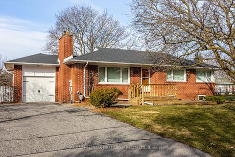 5102 Wixson St, House detached with 3 bedrooms, 1 bathrooms and 7 parking in Pickering ON | Card Image