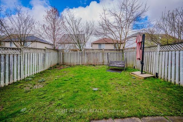 45 Swift Cres, House semidetached with 3 bedrooms, 2 bathrooms and 4 parking in Guelph ON | Image 25