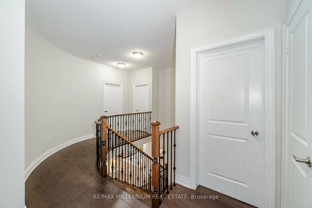 52 Fanning Tr, House detached with 4 bedrooms, 4 bathrooms and 4 parking in Brampton ON | Image 11