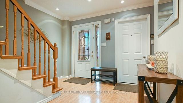 45 Saturn Dr W, House detached with 3 bedrooms, 3 bathrooms and 4 parking in Brampton ON | Image 23