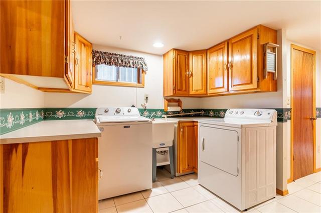 323 East 31st Street, House detached with 3 bedrooms, 2 bathrooms and 2 parking in Hamilton ON | Image 31